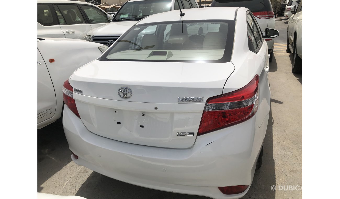 تويوتا يارس Toyota Yaris Sedan,Model:2016.Excellent Condition