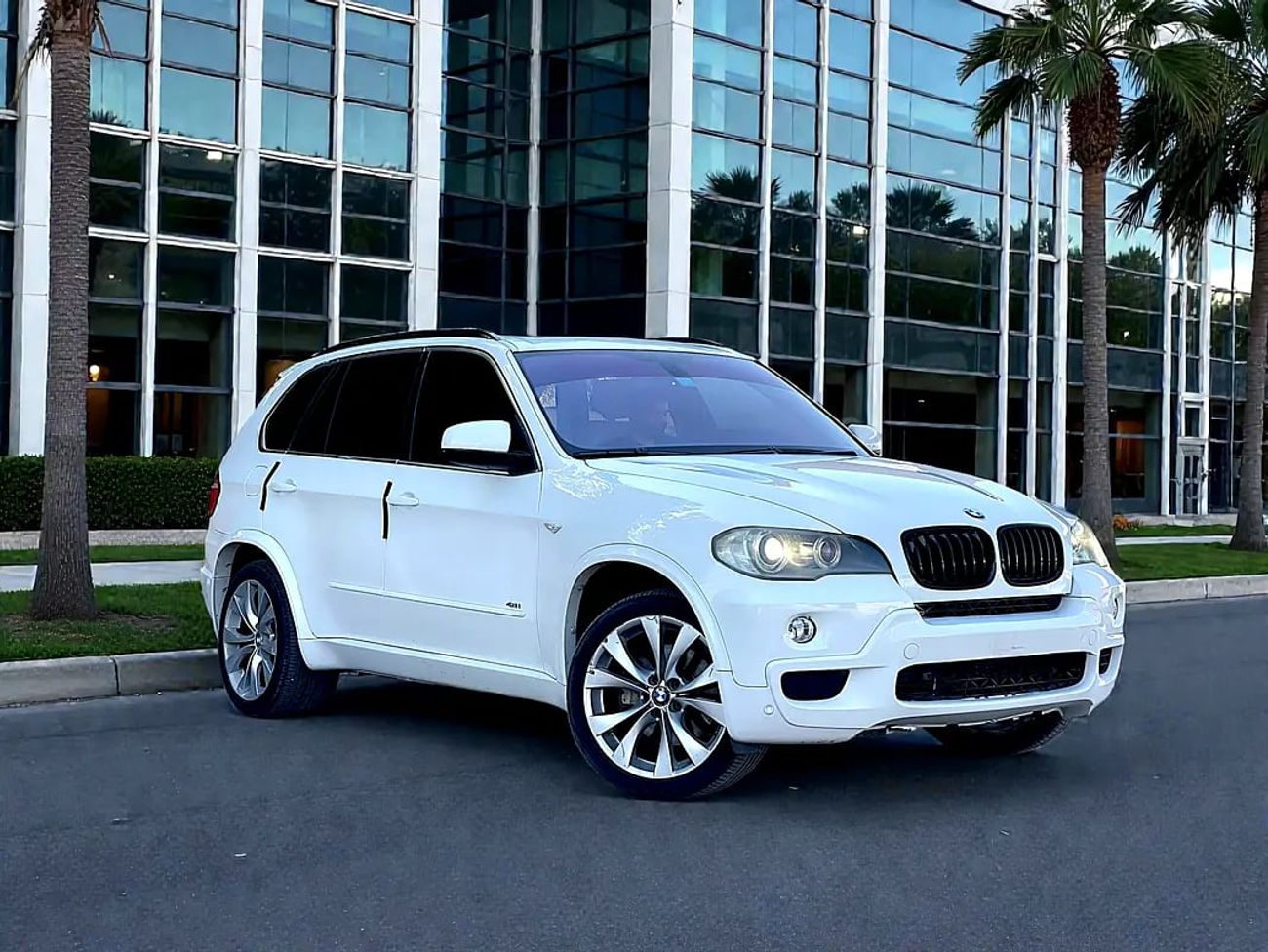 بي أم دبليو X5 | | X-DRIVE | 48I-M-KIT | 4.8L V8 | | GCC