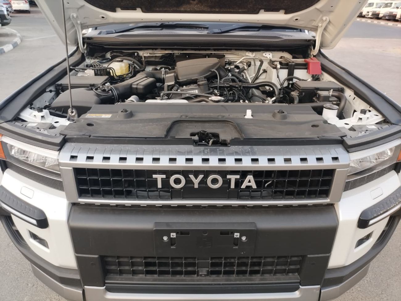 Toyota Prado Toyota Prado 2025 RHD Petro engine 7 seaters automatic gear vx options Japanese specs