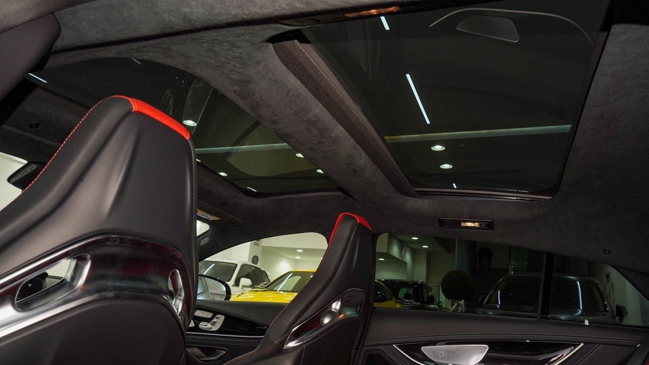 مرسيدس بنز GT 63 S V8 BITURBO E PERFORMANCE