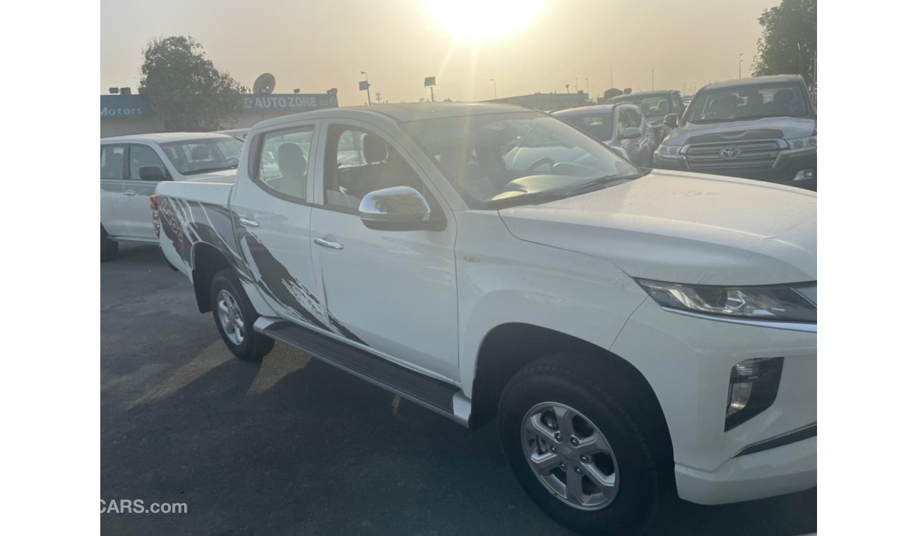 Mitsubishi L200 AUTOMATIC  2.4 FULL OPTION