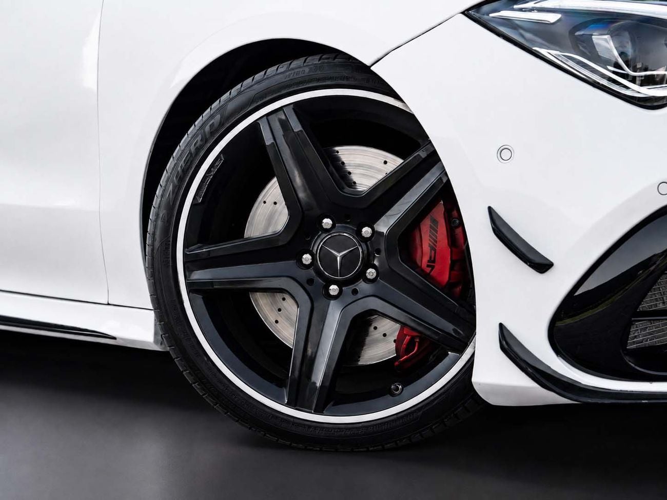 Mercedes Benz CLA 45 AMG STD