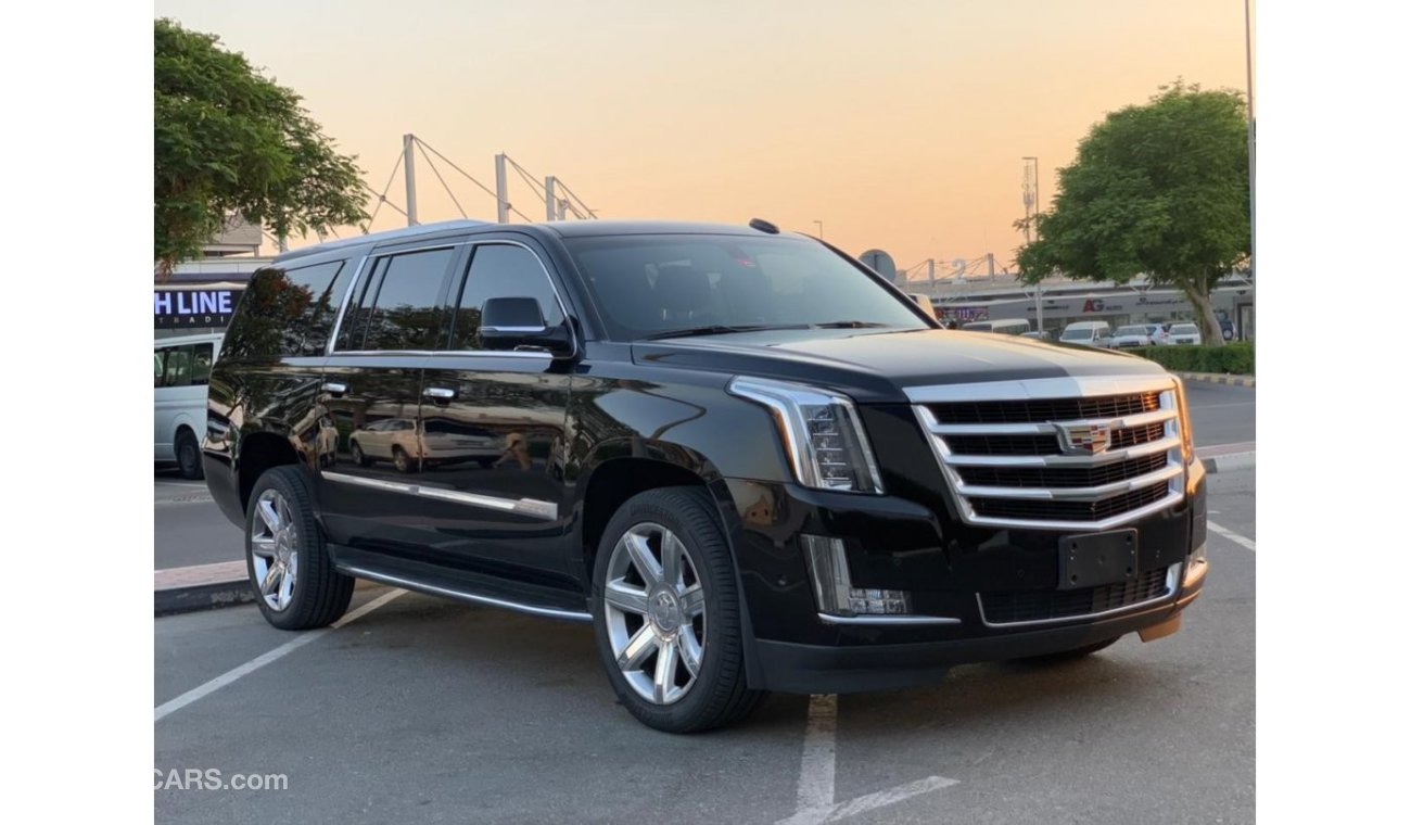 Cadillac Escalade **2017** / GCC Spec