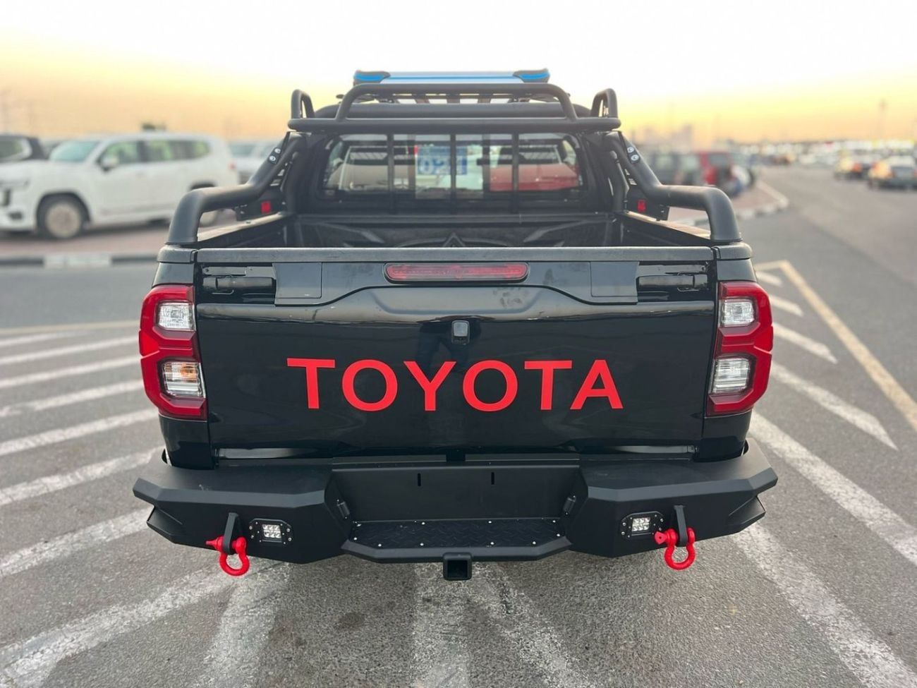 Toyota Hilux 2021 Toyota Hilux Revolution Edition – Fully Customized – 4x4 GCC Specs