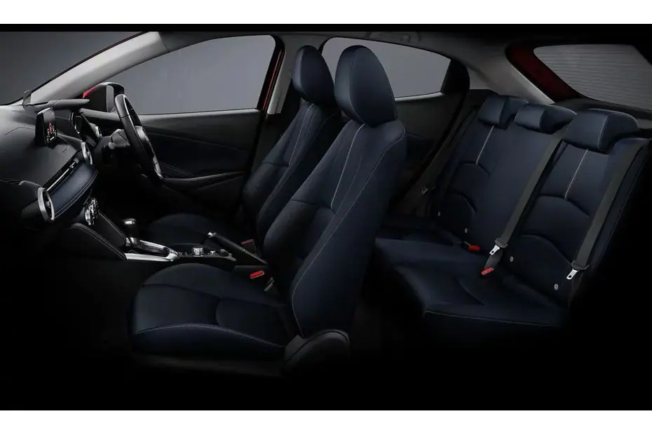 Mazda 2 interior - Seats