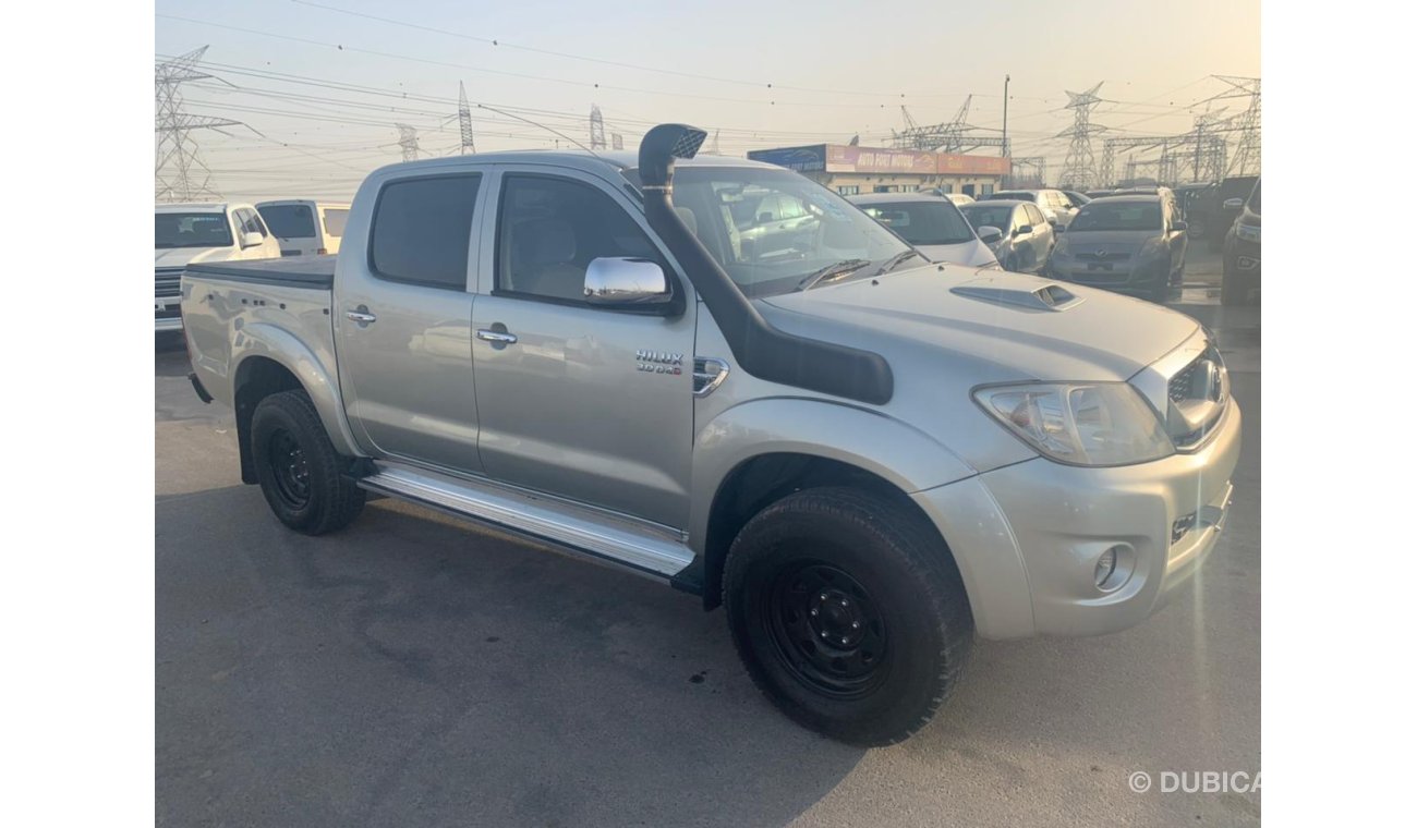 Toyota Hilux 2009 Manual,4X4 Diesel, Good Condition [Cruise Control] Off-Road Kit