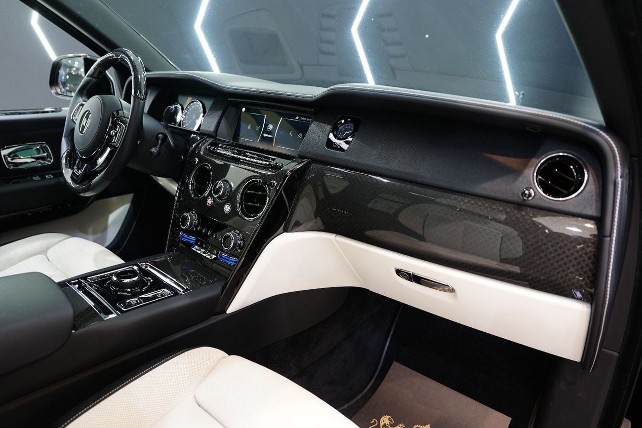 Rolls Royce Cullinan BLACK BADGE Mansory ORIGINAL | Rear Screen | Bespoke Audio| Starlight!!