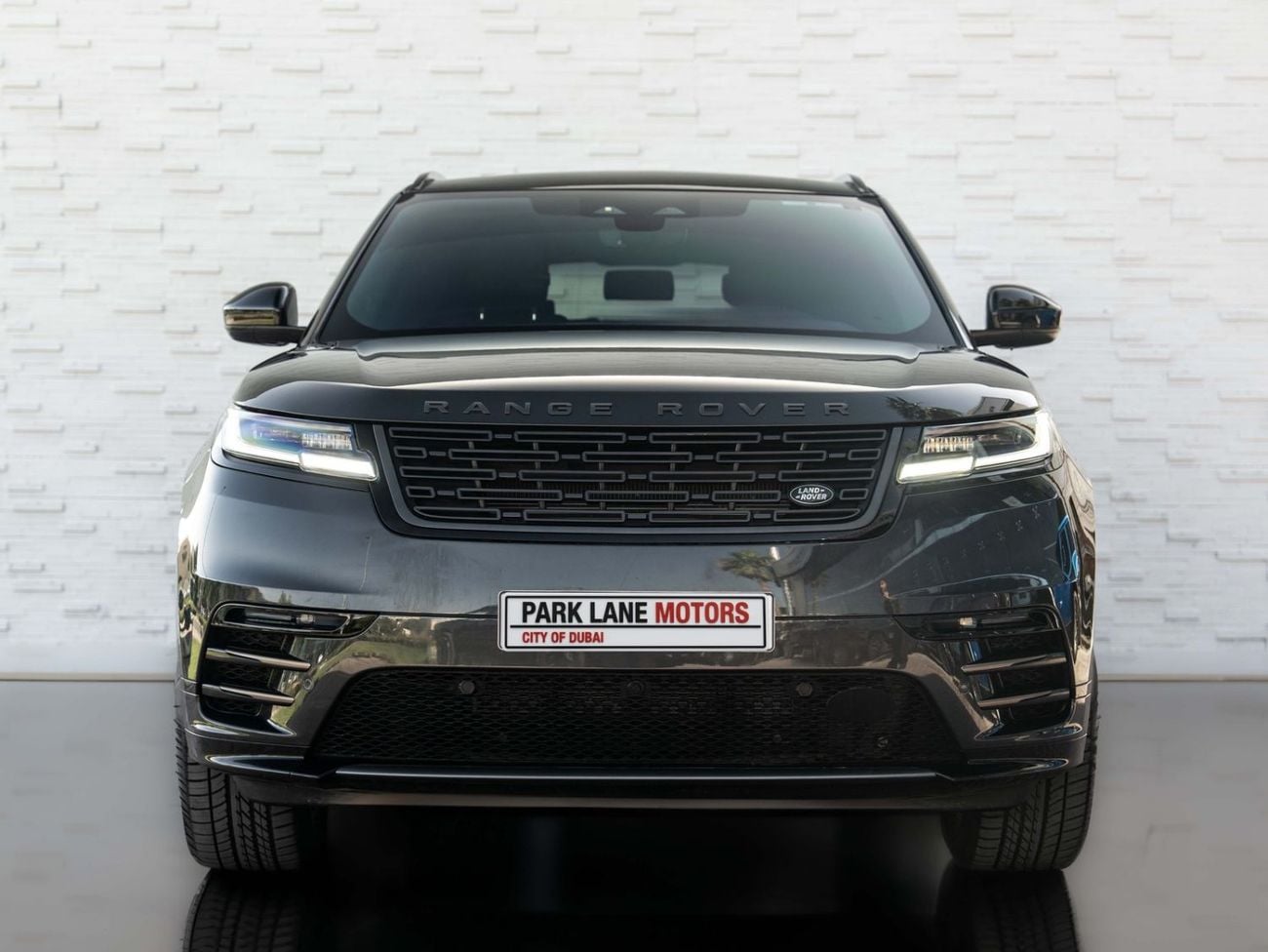 لاند روفر رينج روفر فيلار DYNAMIC SE Land Rover Range Rover Velar 2024