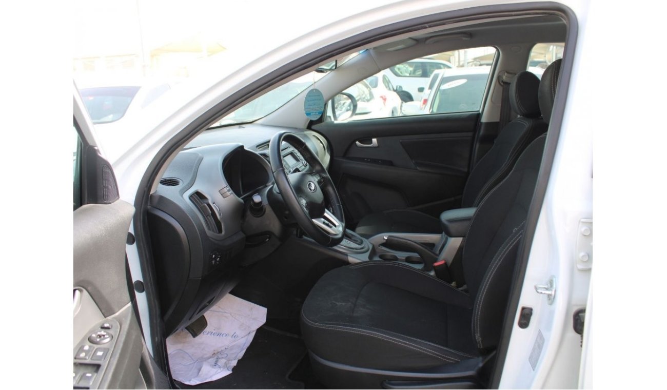 Kia Sportage FULL OPTION - PANORAMIC SUNROOF - 2 KEYS - ACCIDENTS FREE - CAR IS IN PERFECT CONDITION