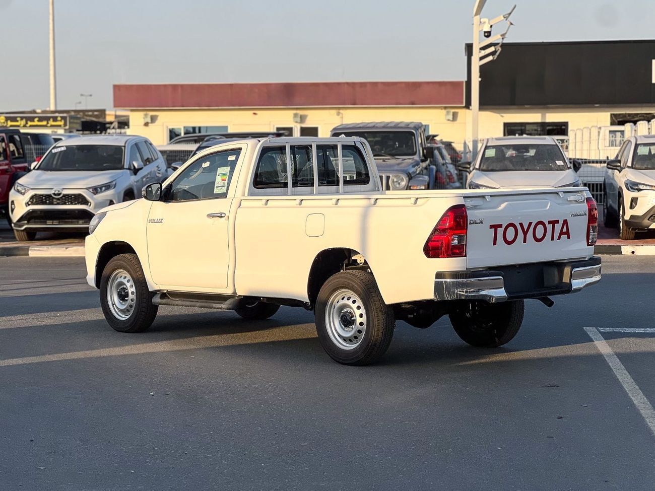 Toyota Hilux EXPORT PRICE - TOYOTA HILUX SC DLX 2.4L DSL