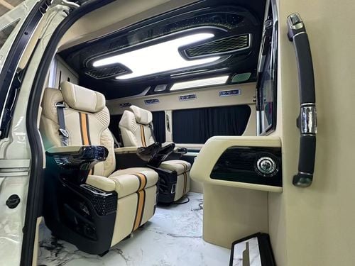Toyota Hiace GL Luxury VIP Executive Van | Washroom | Starlight Ceiling | Fully Customized