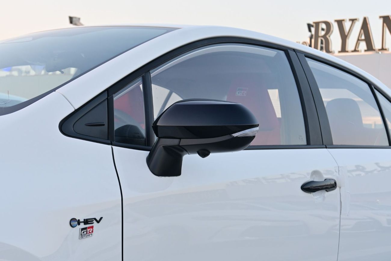 Toyota Levin Toyota Levin GR-Sport 1.8L Hybrid, FWD Model 2025, Color White