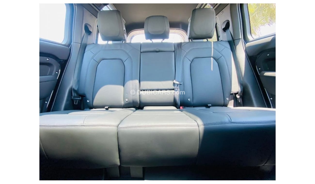 لاند روفر ديفندر Defender 110 SE