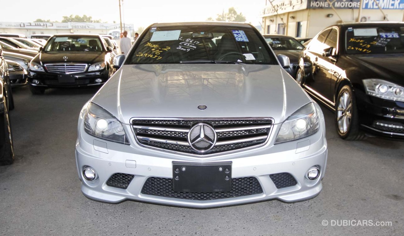 Mercedes-Benz C 63 AMG