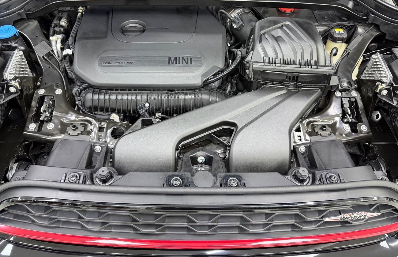 ميني جون كوبر كونتري مان GCC .. FSH .. Low Milegea .. Top Range