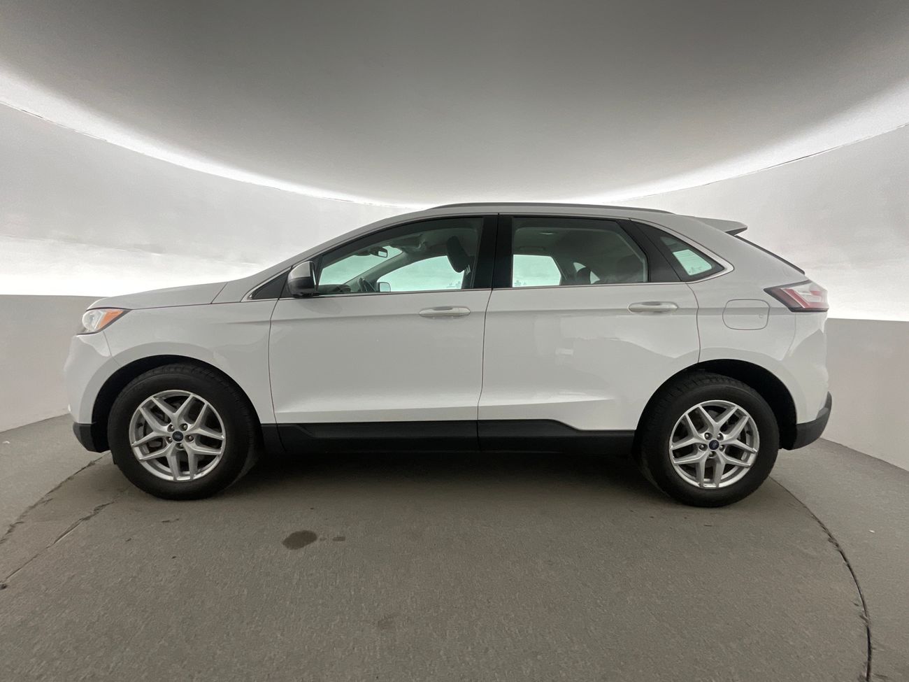 فورد إدج SEL | National Day Celebration | شامل الضمان | 0 ﺪﻔﻋﺓ ﺃﻮﻟﻯ