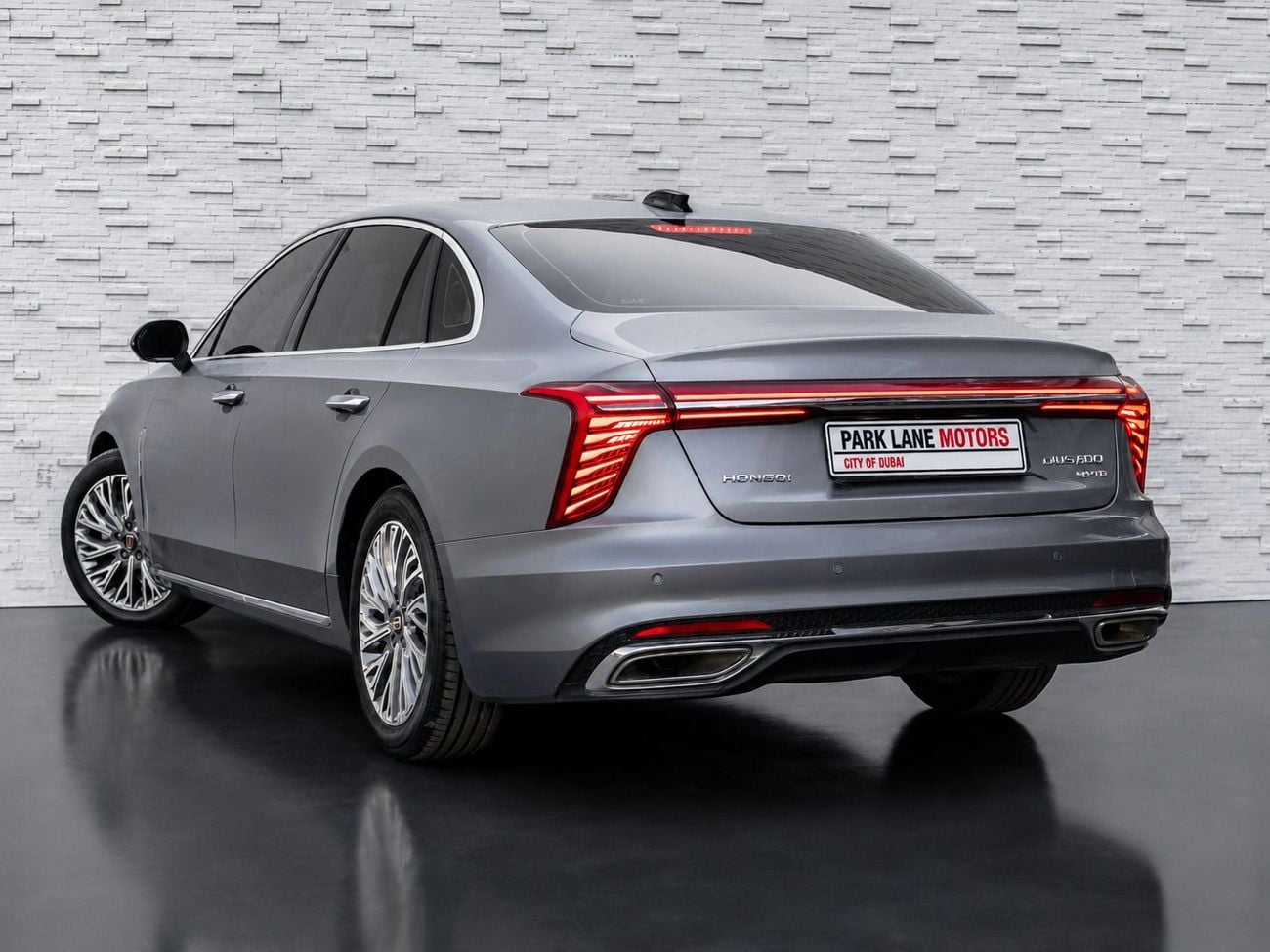 HONGQI Ousado FLAGSHIP LUXURY