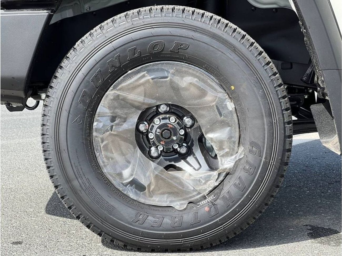 Toyota Land Cruiser Pick Up LC79 D/C 2.8L DSL A/T // 2024 // HIGH OPTION WITH WINCH , DIFF LOCK , POWER WINDOWS // SPECIAL OFFER