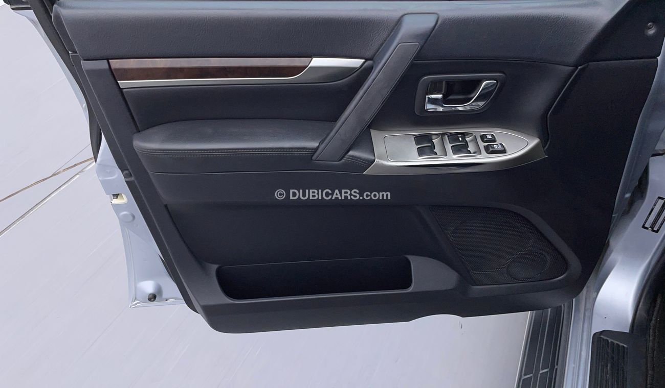 Mitsubishi Pajero GLS MIDLINE 3.5 | Zero Down Payment | Free Home Test Drive