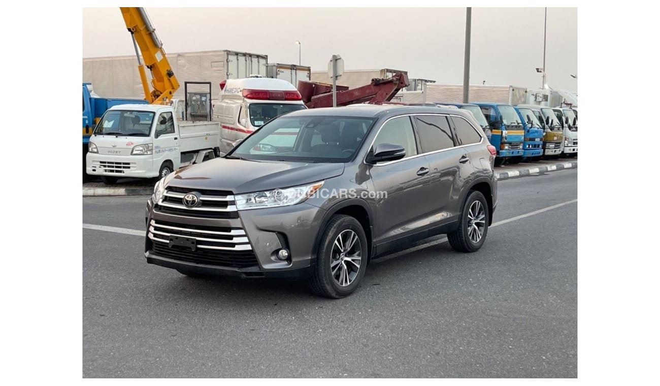Toyota Highlander 2019 TOYOTA HIGHLANDER LE 4x4 IMPORTED FROM USA