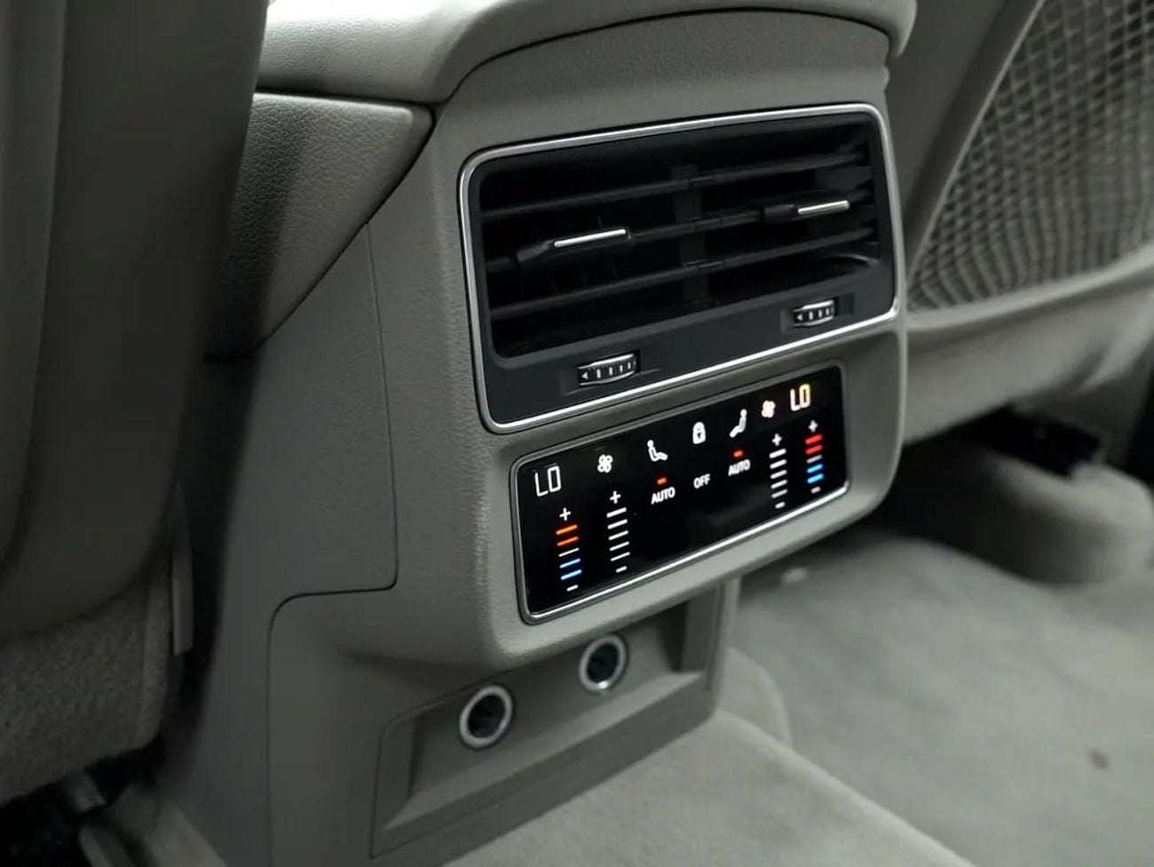 أودي Q7 45 TFSI GCC Specs | Low Mileage