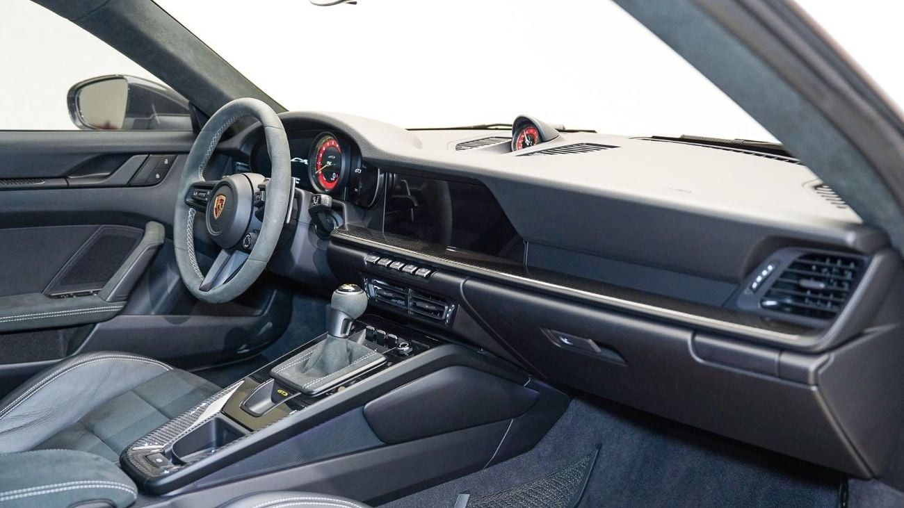 Porsche 911 GT3 4.0L GT3  - Extended Special Offers - AED 12,584 PM