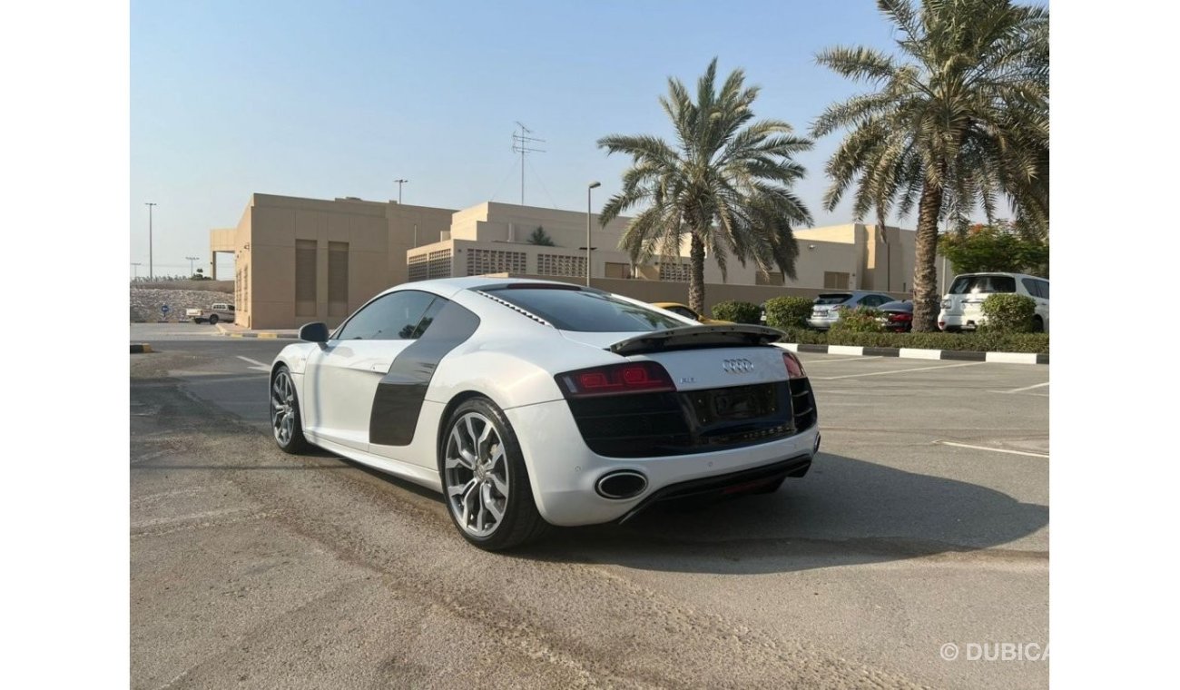 Audi R8 Gcc