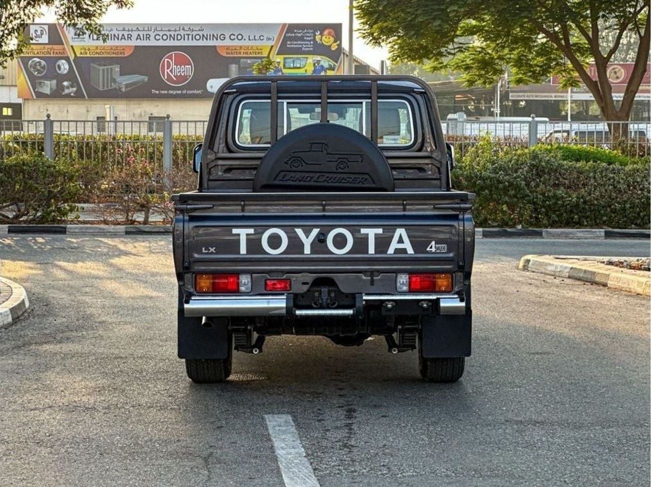 Toyota Land Cruiser Pick Up 2024 TOYOTA LAND CRUISER LC79 / DIESEL 2.8L / 4X4 A/T /GCC SPEC / EXPORT ONLY
