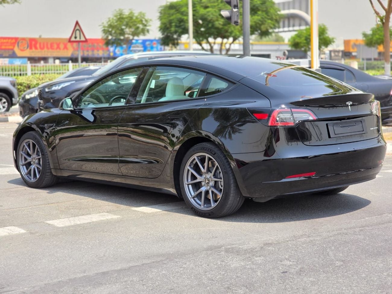 Tesla Model 3 LONG RANGE 2023 GCC SINGLE OWNER WITH TESLA AGENCY WARRANTY IN MINT CONDITION