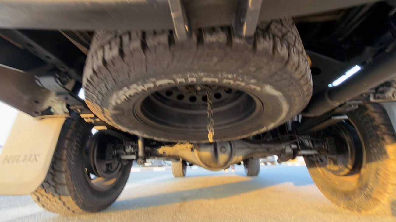 Toyota Hilux MODIFIED TO GR SPORTS | POWER SEATS | AUTOMATIC TRANSMISSION | 2023 | 2.8L DIESEL ENGINE | SILVER BO