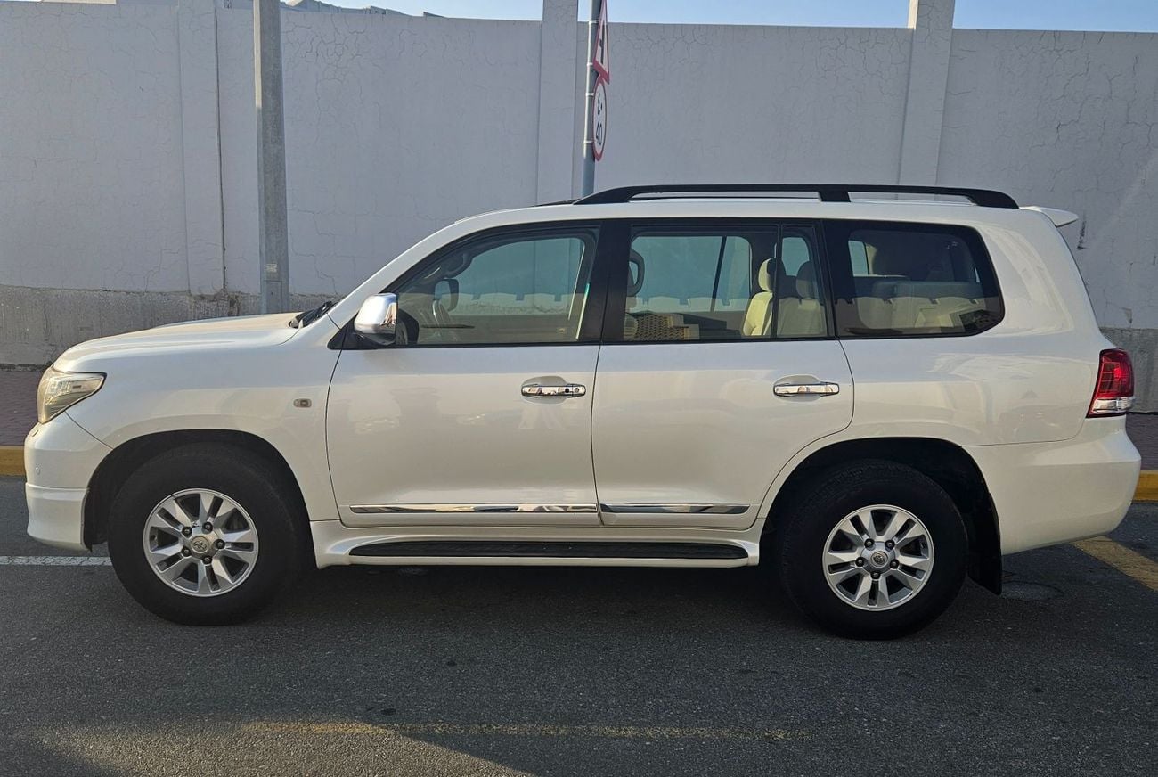 Toyota Land Cruiser 2009 gxr v8