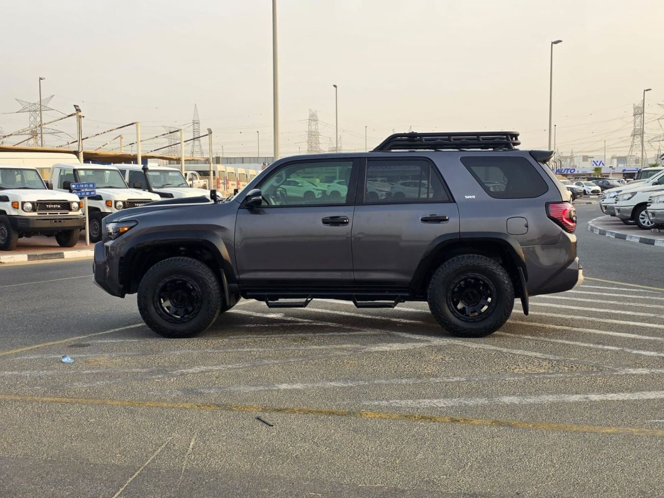 Toyota 4Runner LIMITED faceleft 2025 ( sunroof, 4x4, leather seat and 7 seater)