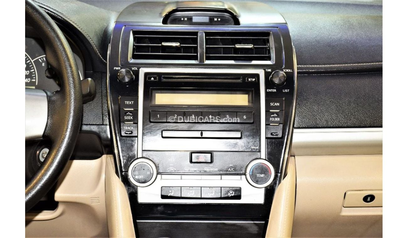 تويوتا كامري S 2013 Model!! in Gold Color! GCC Specs