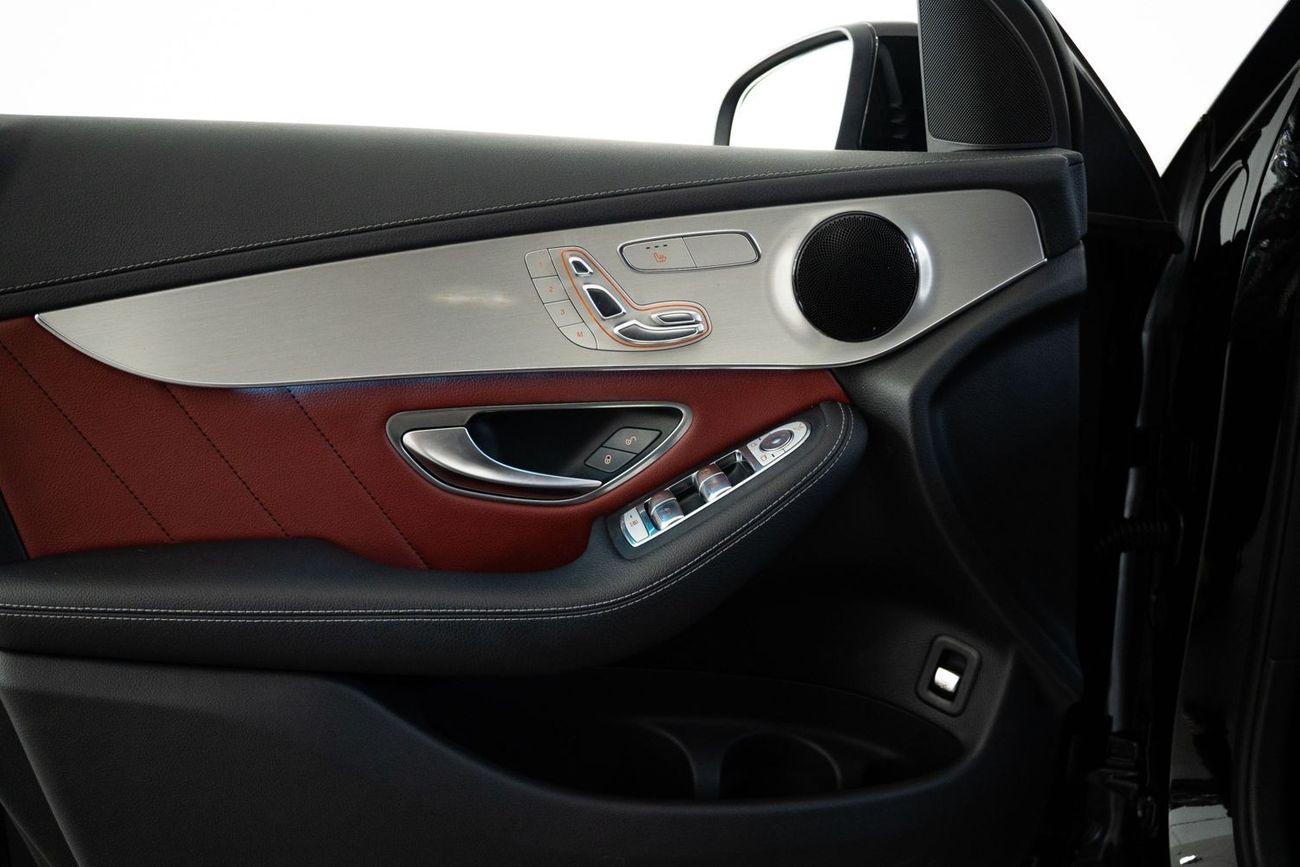 Mercedes-Benz GLC 250 4MATIC 2.0L