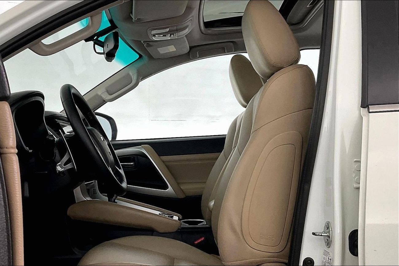 ميتسوبيشي مونتيرو سبورت GLS Premium | شامل الضمان | 0 ﺪﻔﻋﺓ ﺃﻮﻟﻯ