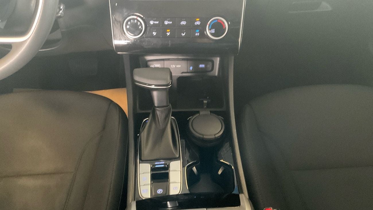 هيونداي توسون 2.0 AUTO 2WD SMART | شامل الضمان | 0 ﺪﻔﻋﺓ ﺃﻮﻟﻯ