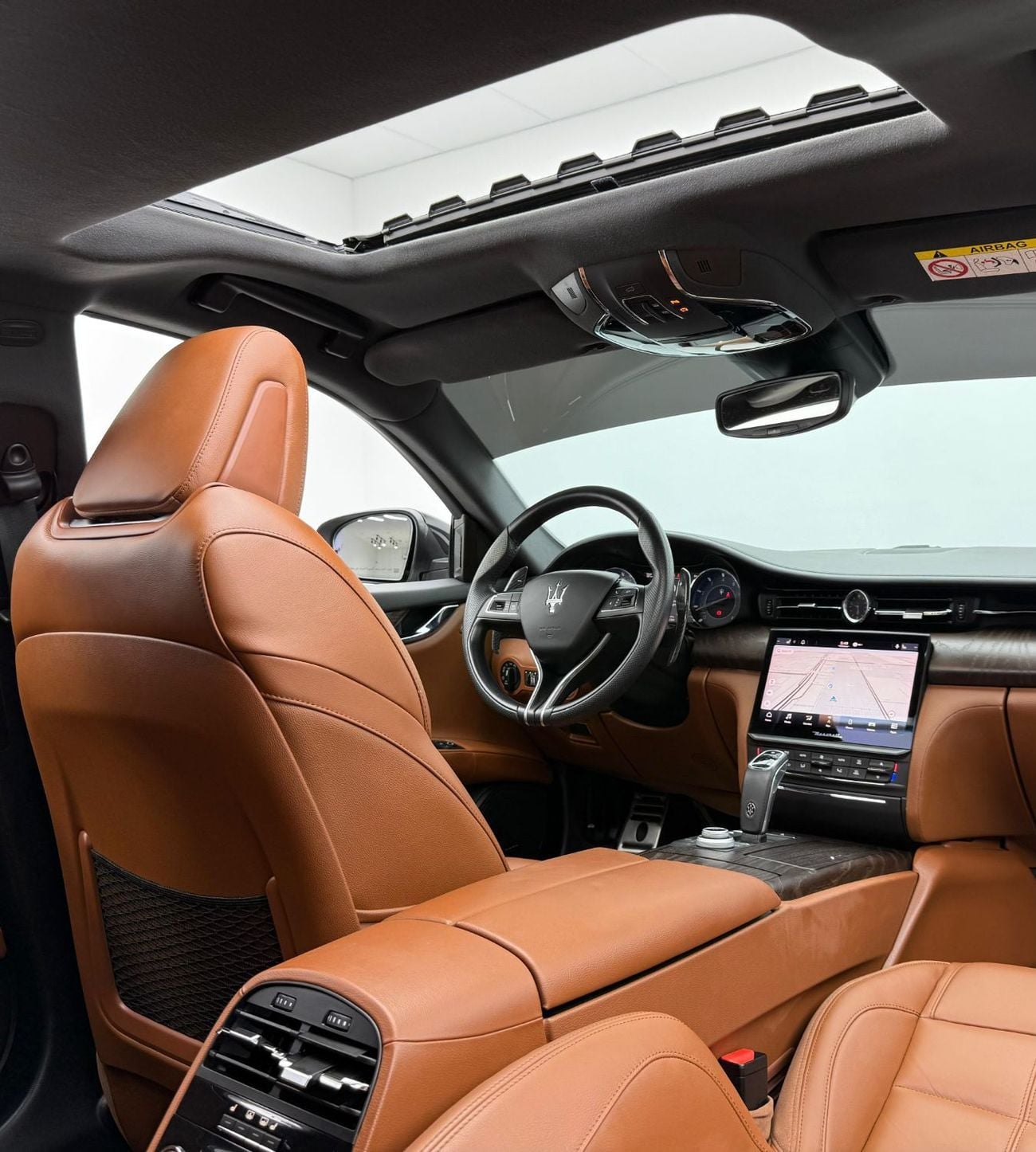 Maserati Quattroporte Modena 3.0L 2023 Maserati Quattroporte Modena, 2026 Maserati Warranty, Very Low Km, Excellent Condit