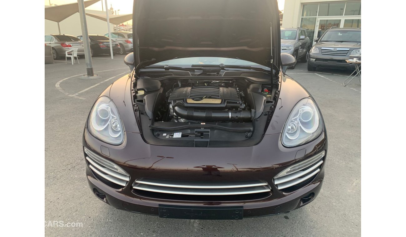 بورش كايان Porsche Cayenne 2014