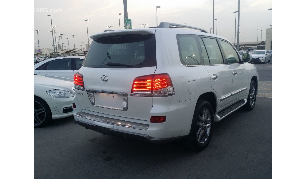 Lexus LX570