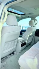 Toyota Land Cruiser 2018 Model GXR Diesel Engine V8 Full Option Very Clean and Perfect Condition