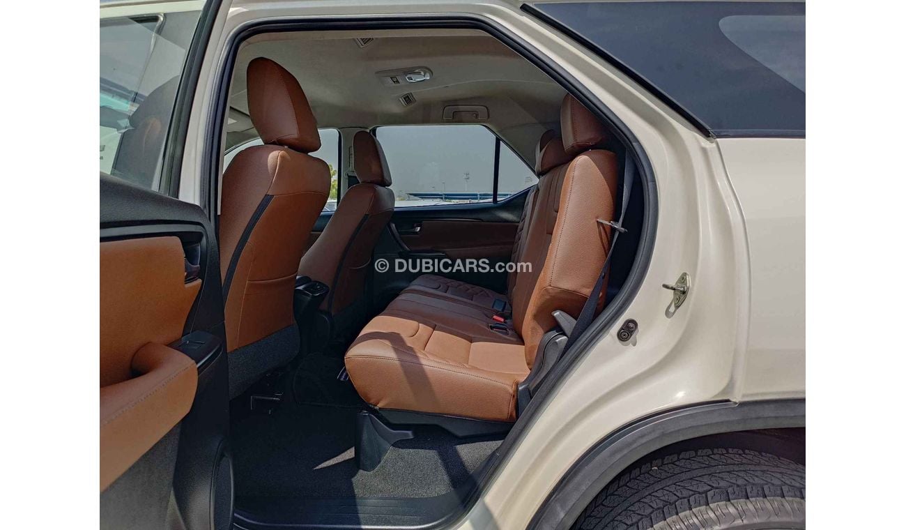 Toyota Fortuner // 1192 AED Monthly // 1 yr Warranty // 1 yr Insurance // Registration (LOT # 94686)