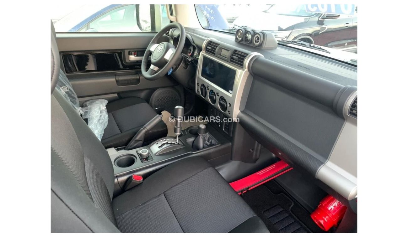 تويوتا إف جي كروزر إف جي كروزر 4.0 لتر ، بنزين ، دفع رباعي ، دفع رباعي ، مع ضاغط هواء خلفي للتصدير فقط