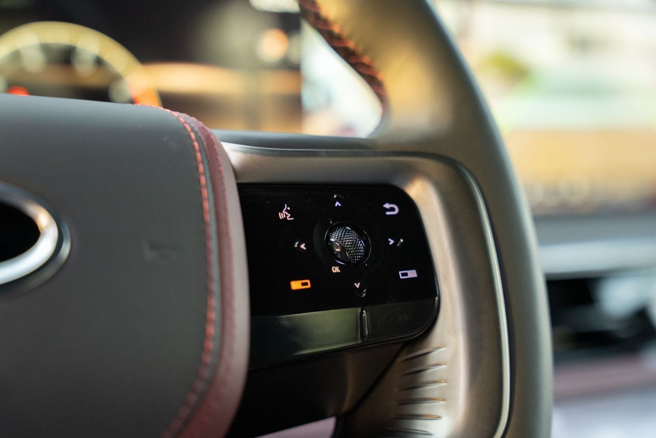 Infiniti QX80 Autograph Bench Chairs 3.5L Twin Turbo 2025 Fully Loaded GCC Brand New