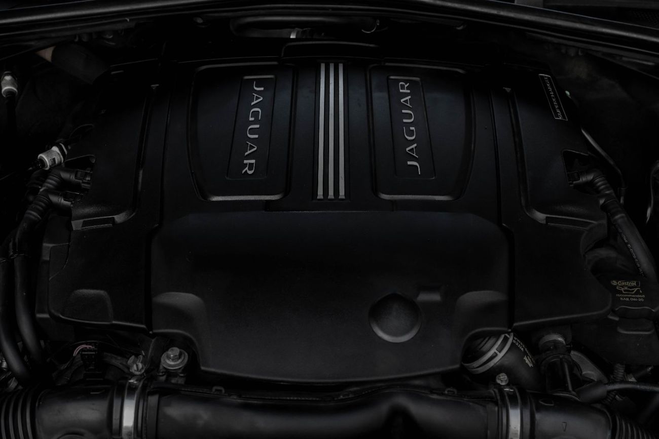 Jaguar F Pace 1,544 P.M (4 Years)⁣ | 0% Downpayment | 2017 JAGUAR F-PACE PRESTIGE!