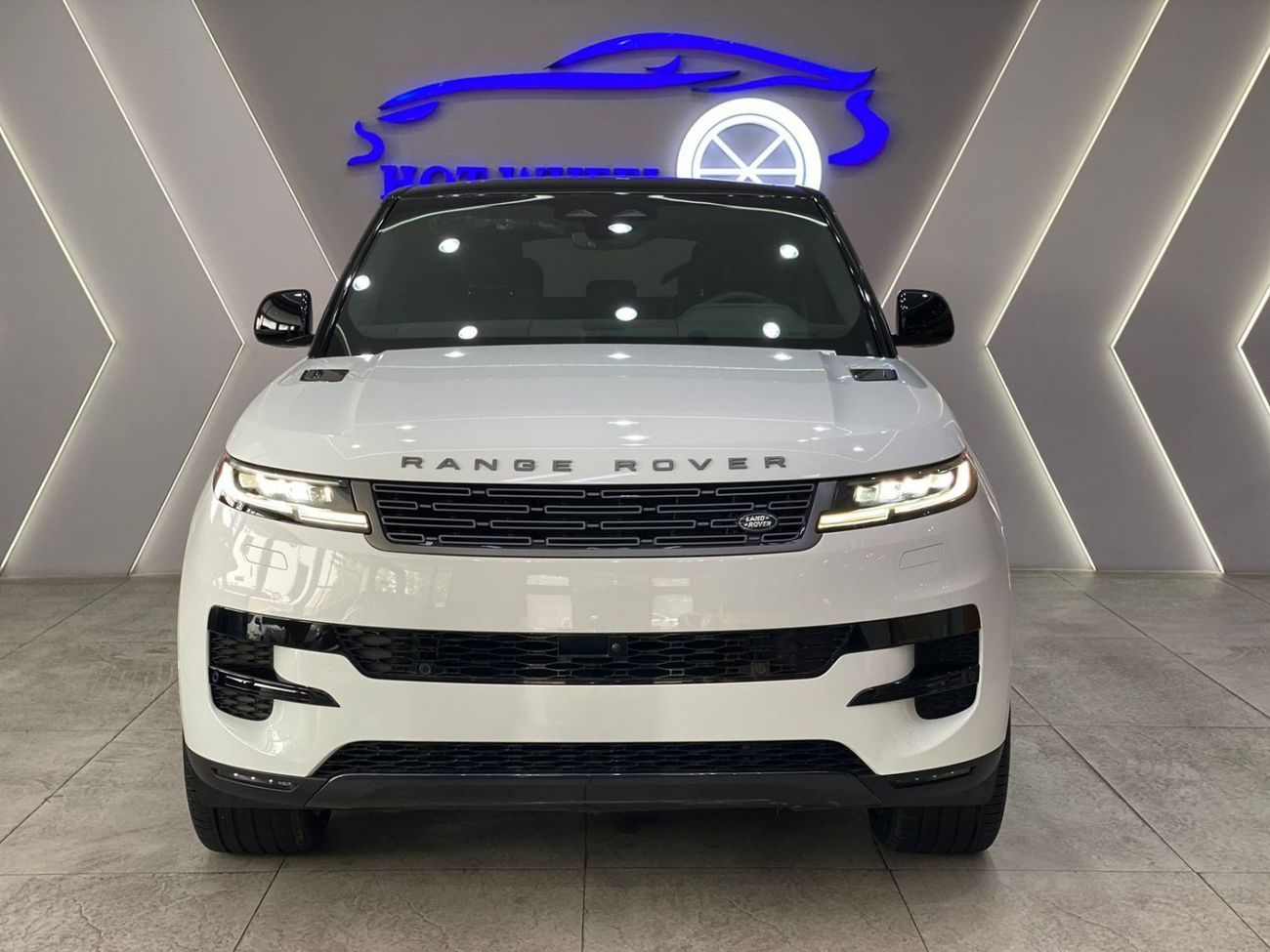 لاند روفر رينج روفر سبورت Range Rover Sport - SE | BRAND NEW!