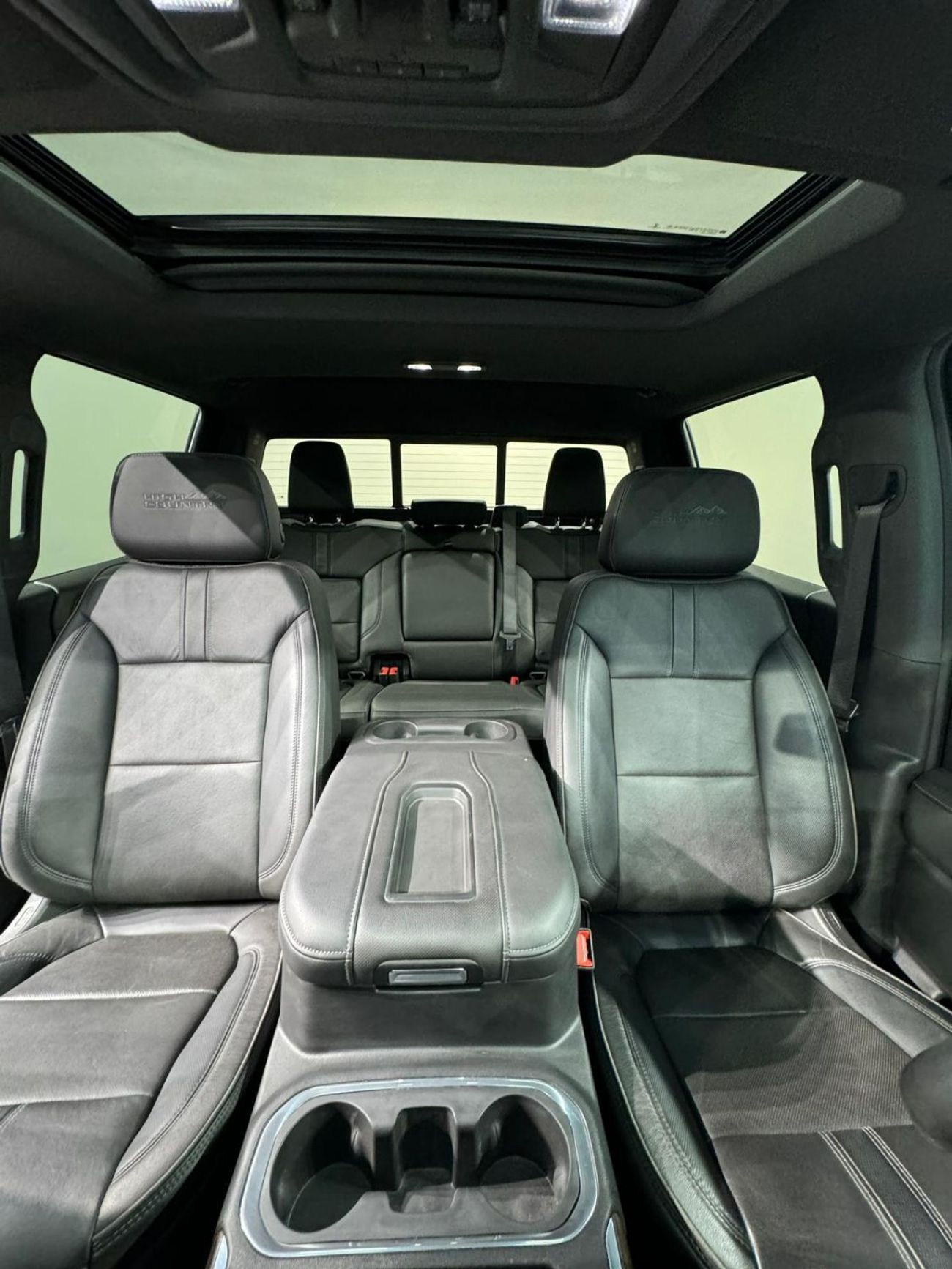 Chevrolet Silverado | Silverado high Country | V8