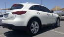 Infiniti QX70