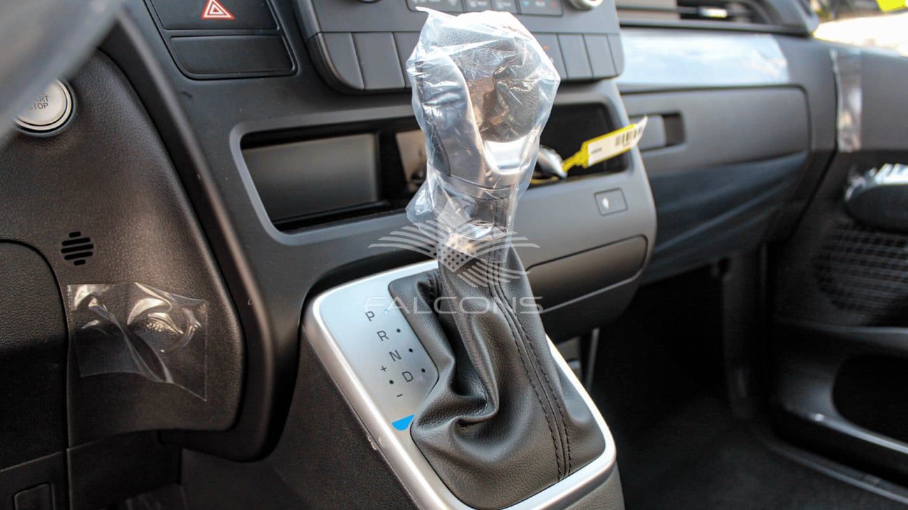 Hyundai Staria Hyundai STARIA 3.5L STARIA 11 STR COMFORT AT