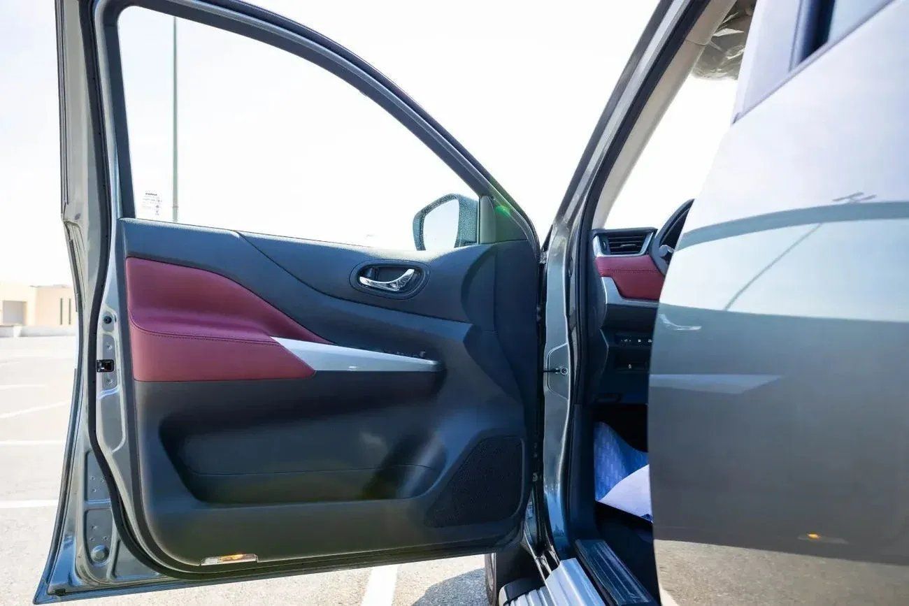 نيسان إكستيرا Nissan X-Terra Platinum PTR AT -MY2023- Grey