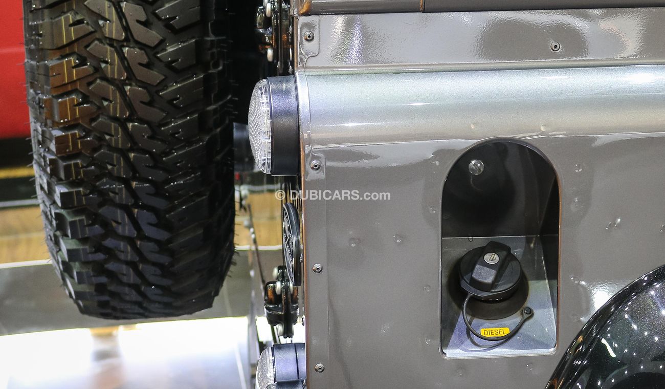 لاند روفر ديفندر